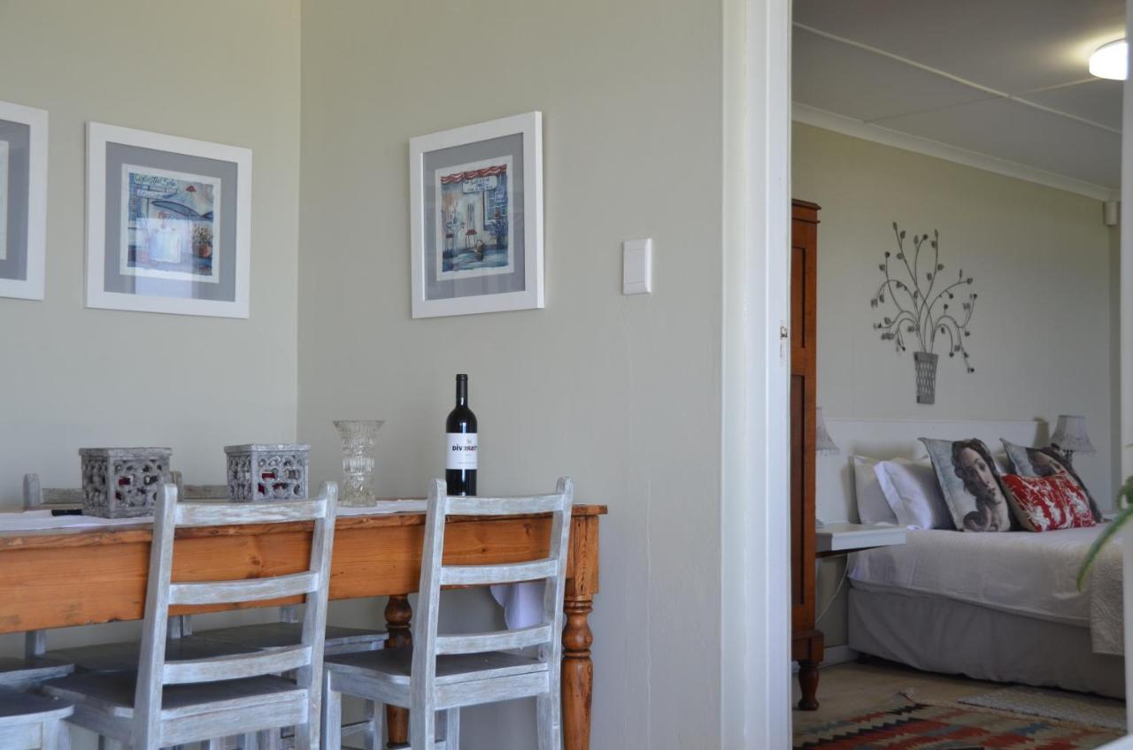 Beach Villa Apartment Hermanus Bagian luar foto